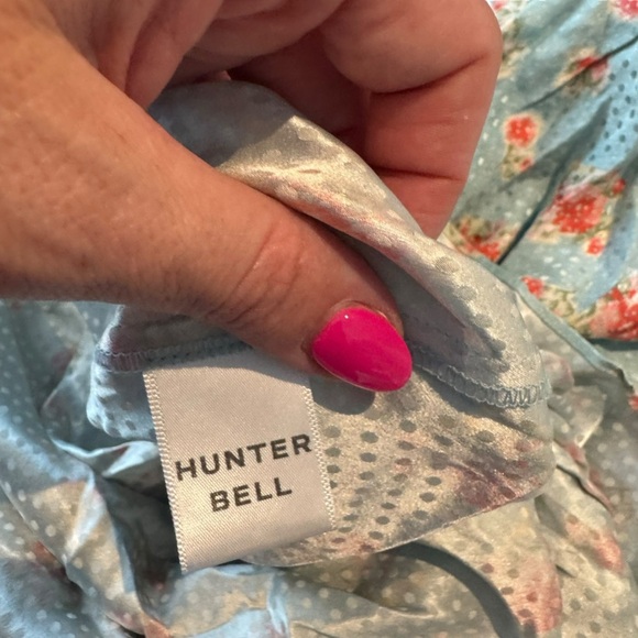 Hunter Bell - Blue Ikat Flower Blakely Dress 100% Silk Sz M - Picture 9 of 10